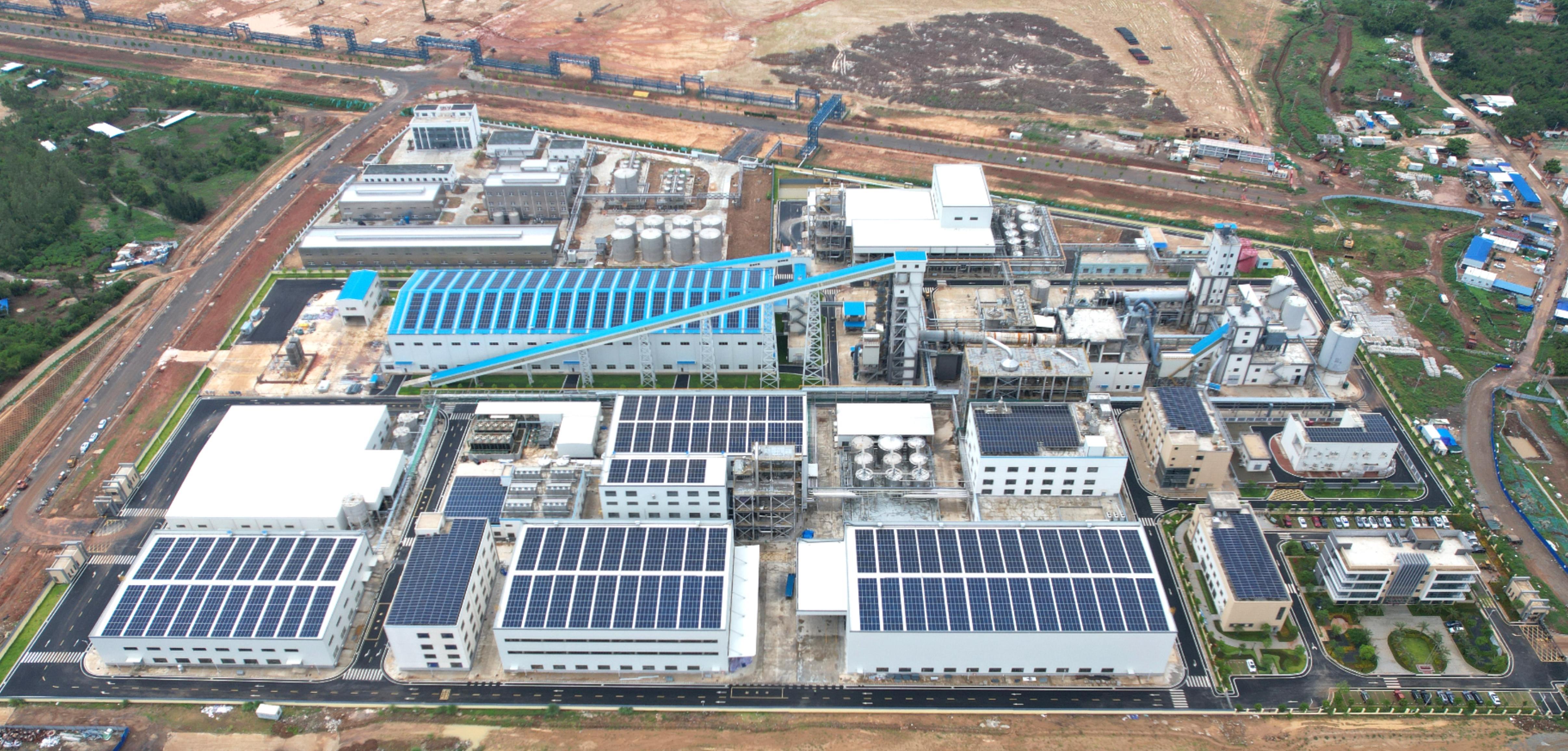 人(ren)民(mín)日(ri)報：看，這些“新(xin)工(gong)廠(chǎng)”拔地而起       